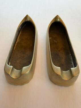 Vintage Mid-Century Modern Solid Brass Slipper‎ Shoe Ashtrays Set of 2
